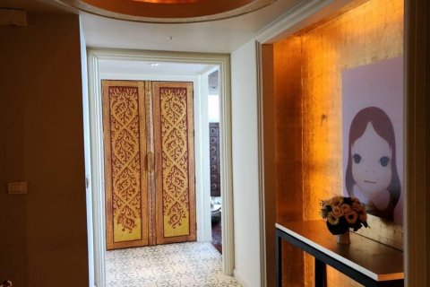 Condominio de 2 dormitorios en Bang Rak, Bangkok, Tailandia № 133681 - foto 13