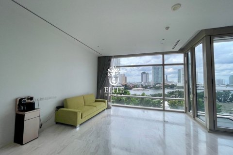 Condominio de 2 dormitorios en Sathon, Bangkok, Tailandia № 133675 - foto 30