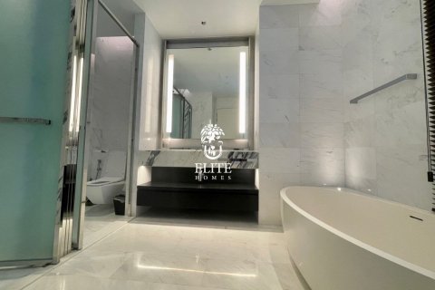 Condominio de 2 dormitorios en Sathon, Bangkok, Tailandia № 133675 - foto 13