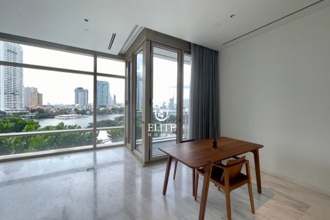 Condominio de 2 dormitorios en Sathon, Bangkok, Tailandia № 133675 - foto 3