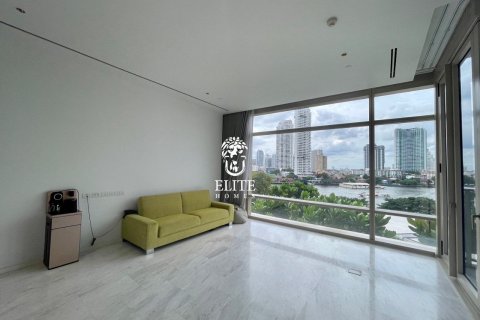 Condominio de 2 dormitorios en Sathon, Bangkok, Tailandia № 133675