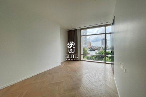 Condominio de 2 dormitorios en Sathon, Bangkok, Tailandia № 133675 - foto 5