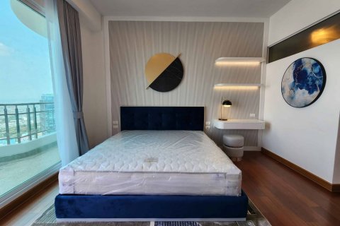 Condominio de 4 dormitorios en Sathon, Bangkok, Tailandia № 133677 - foto 14