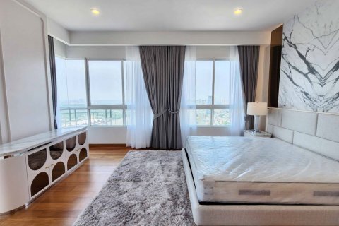 Condominio de 4 dormitorios en Sathon, Bangkok, Tailandia № 133677 - foto 9