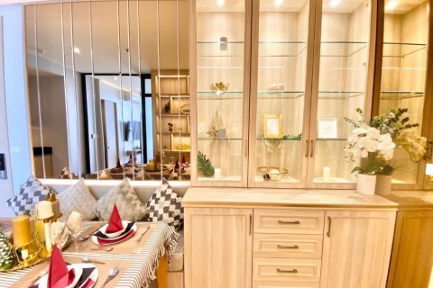 Condominio de 1 dormitorio en Watthana, Bangkok, Tailandia № 133676 - foto 22