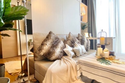 Condominio de 1 dormitorio en Watthana, Bangkok, Tailandia № 133676 - foto 25