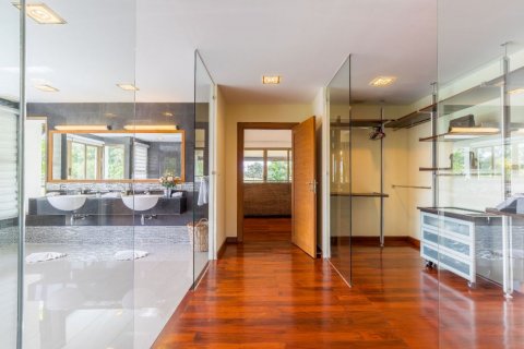 Chalet de 5 dormitorios en Phuket, Tailandia № 133805 - foto 8