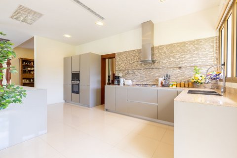 Chalet de 5 dormitorios en Phuket, Tailandia № 133805 - foto 5