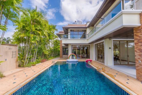 Chalet de 5 dormitorios en Phuket, Tailandia № 133805 - foto 18