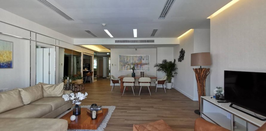 Eigentumswohnung in Watthana, Bangkok, Thailand, 3 Schlafzimmer  № 133753