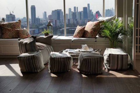Ático de 4 dormitorios en Watthana, Bangkok, Tailandia № 133752 - foto 20