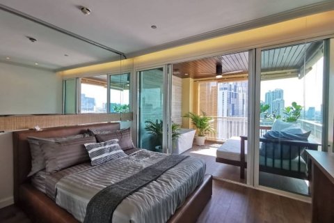 Ático de 4 dormitorios en Watthana, Bangkok, Tailandia № 133752 - foto 14
