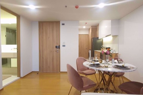 Dúplex de 1 dormitorio en Watthana, Bangkok, Tailandia № 71586 - foto 4