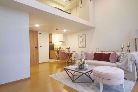 Dúplex de 1 dormitorio en Watthana, Bangkok, Tailandia № 71586 - foto 2