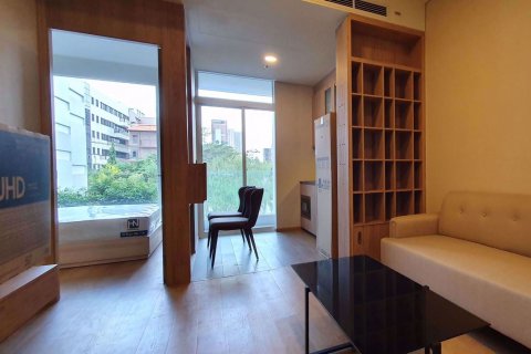 Condo in Khlong Toei, Bangkok, Thailand, 1 bedroom  № 71587
