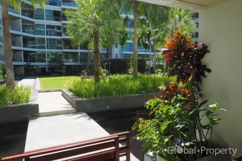 Condominio de 2 dormitorios en Pattaya, Tailandia № 57873 - foto 11