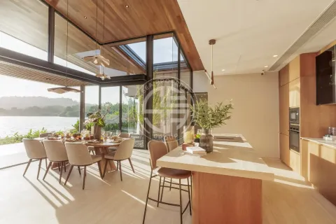 Chalet de 4 dormitorios en Phuket, Tailandia № 190686 - foto 8