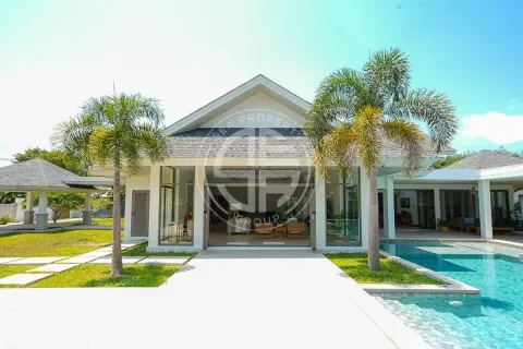 Villa in Phuket, Thailand 7 Schlafzimmer № 190683 - Foto 23