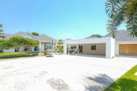 Villa in Phuket, Thailand 7 Schlafzimmer № 190683 - Foto 21