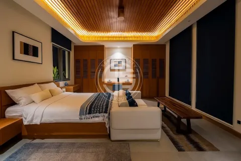 Chalet de 4 dormitorios en Phuket, Tailandia № 190685 - foto 14