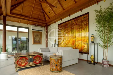 Chalet de 4 dormitorios en Phuket, Tailandia № 190685 - foto 18