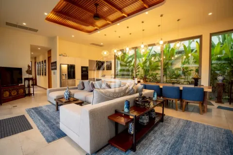 Chalet de 4 dormitorios en Phuket, Tailandia № 190685 - foto 5