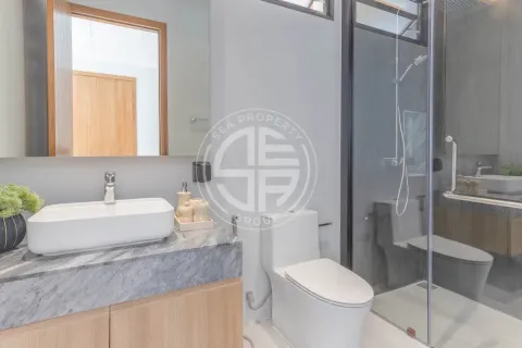 Chalet de 4 dormitorios en Bang Tao, Tailandia № 190687 - foto 18