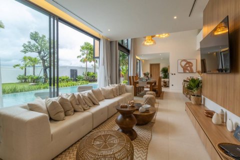 Chalet de 5 dormitorios en Phuket, Tailandia № 135171 - foto 6