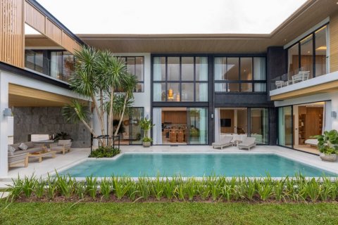 Chalet de 5 dormitorios en Phuket, Tailandia № 135171 - foto 2