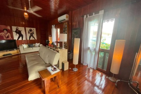 Casa de 2 dormitorios en Hua Hin, Tailandia № 135166 - foto 5