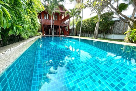 Casa de 2 dormitorios en Hua Hin, Tailandia № 135166 - foto 2
