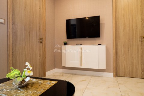 Condominio de 1 dormitorio en Pattaya, Tailandia № 134773 - foto 4