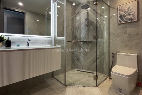 Condominio de 2 dormitorios en Bang Lamung, Tailandia № 134778 - foto 13