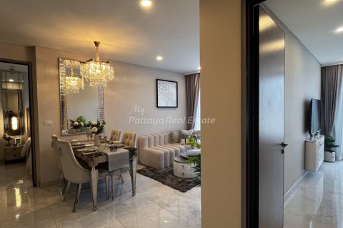 Condominio de 2 dormitorios en Bang Lamung, Tailandia № 134778 - foto 2