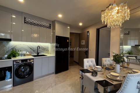 Condominio de 2 dormitorios en Bang Lamung, Tailandia № 134778 - foto 9