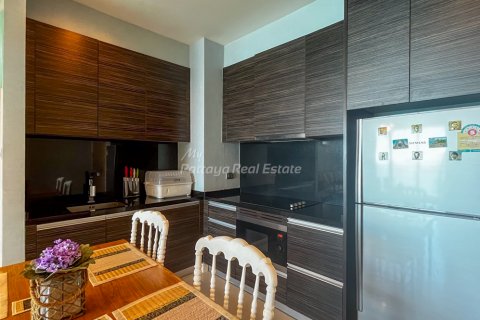 Condominio de 2 dormitorios en Bang Lamung, Tailandia № 134776 - foto 2