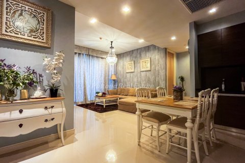 Condominio de 2 dormitorios en Bang Lamung, Tailandia № 134776