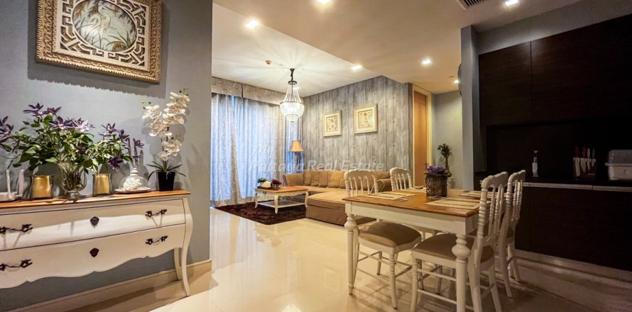 Condominio de 2 dormitorios en Bang Lamung, Tailandia № 134776