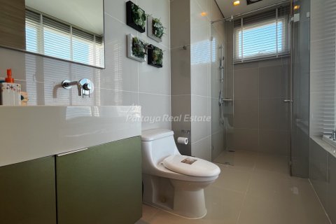 Condominio de 2 dormitorios en Bang Lamung, Tailandia № 134776 - foto 17