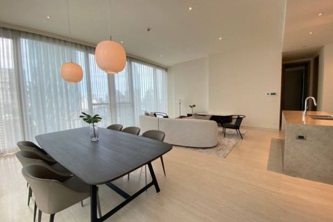 Condo in Bangkok, Thailand, 2 bedrooms № 181237 - photo 4