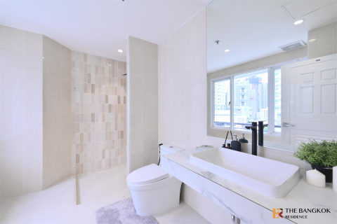 Eigentumswohnung in Bangkok, Thailand, 3 Schlafzimmer  № 184339 - Foto 7