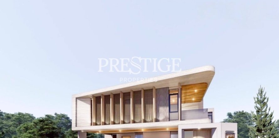 House in Pattaya, Thailand 5 bedrooms № 197706