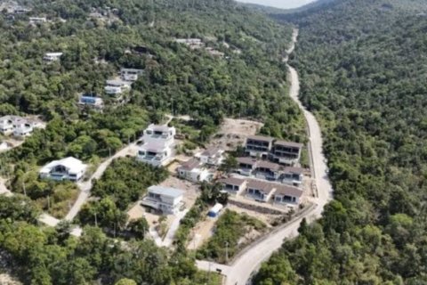 Chalet de 2 dormitorios en Surat Thani, Tailandia № 172830 - foto 7