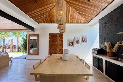 Chalet de 4 dormitorios en Phuket, Tailandia № 172831 - foto 9