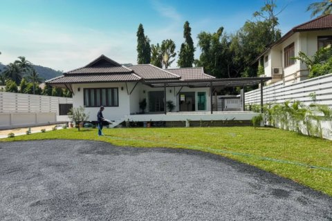 Villa in Surat Thani, Thailand 2 Schlafzimmer № 172835