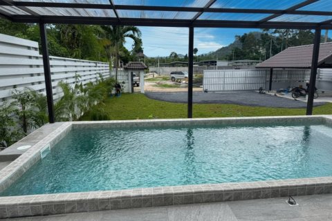 Chalet de 2 dormitorios en Surat Thani, Tailandia № 172835 - foto 3