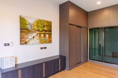 Chalet de 3 dormitorios en Hua Hin, Tailandia № 172833 - foto 5