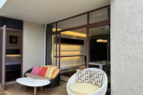 Condominio de 2 dormitorios en Phuket, Tailandia № 163070 - foto 16