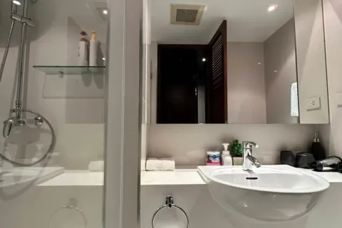 Condominio de 2 dormitorios en Phuket, Tailandia № 163070 - foto 12