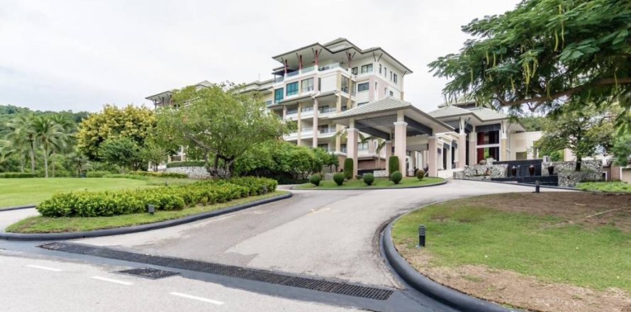 Condominio de 2 dormitorios en Hua Hin, Tailandia № 114068